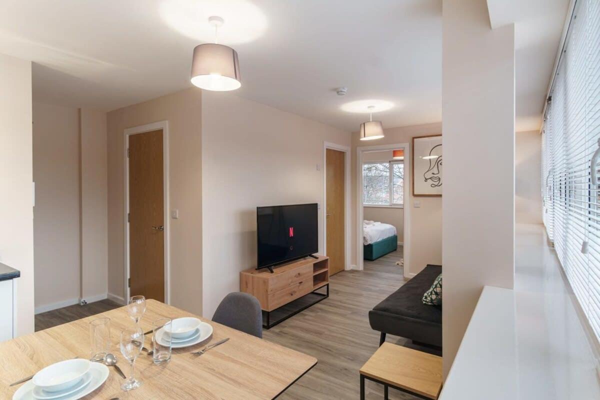 Fantastic 1 Bed Flat Manchester - Sleeps 3 Екстер'єр фото